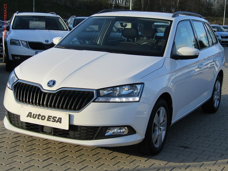 Škoda Fabia (2019) 1.0TSI, ČR, Ambition, TZ - fotka 3 z 17