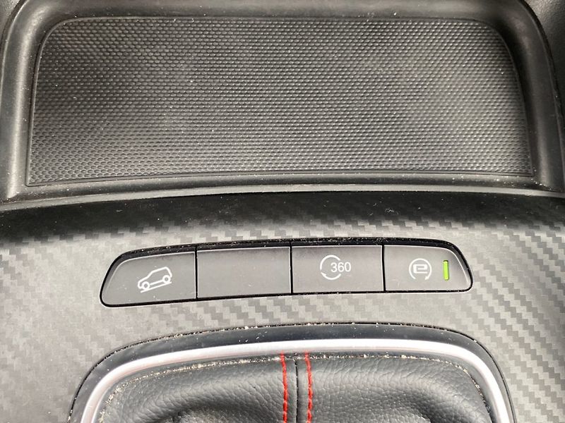 MG ZS (2025) Emotion Plus - 1,5 (78kW) Man - fotka 23 z 31