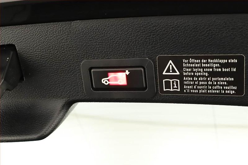 BMW X6 (2010) xDrive40d, 4X4, Automat - fotka 13 z 15