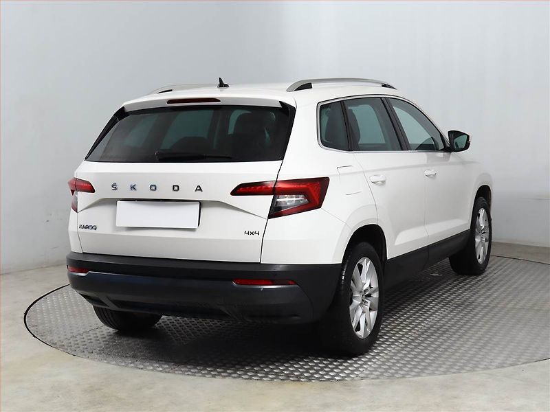 Škoda Karoq (2019) 2.0 TDI - fotka 5 z 22