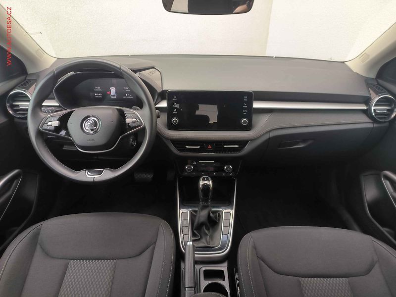 Škoda Fabia (2024) 1.0 TSi, ČR, DSG, LED, park - fotka 8 z 28
