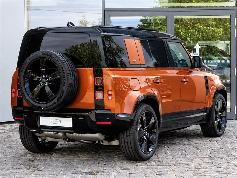 Land Rover Defender (2026) 110 D250 X-DYNAMIC HSE - fotka 7 z 30
