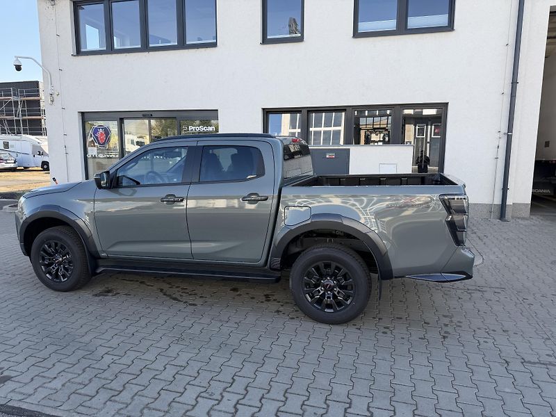 Isuzu D-Max (2026) Double Cab 2,2l V-CROSS A/T - fotka 8 z 20