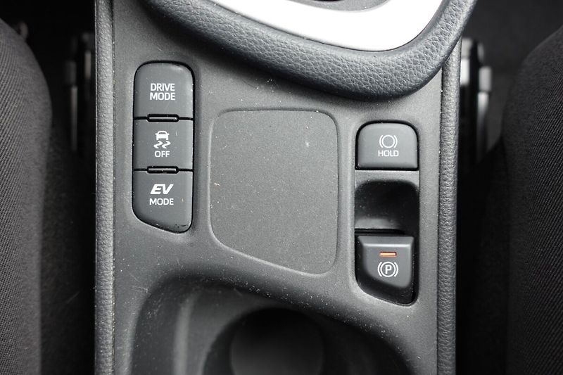 Peugeot 5008 (2018) 1,6HDi A/T 7míst Allure - fotka 23 z 37