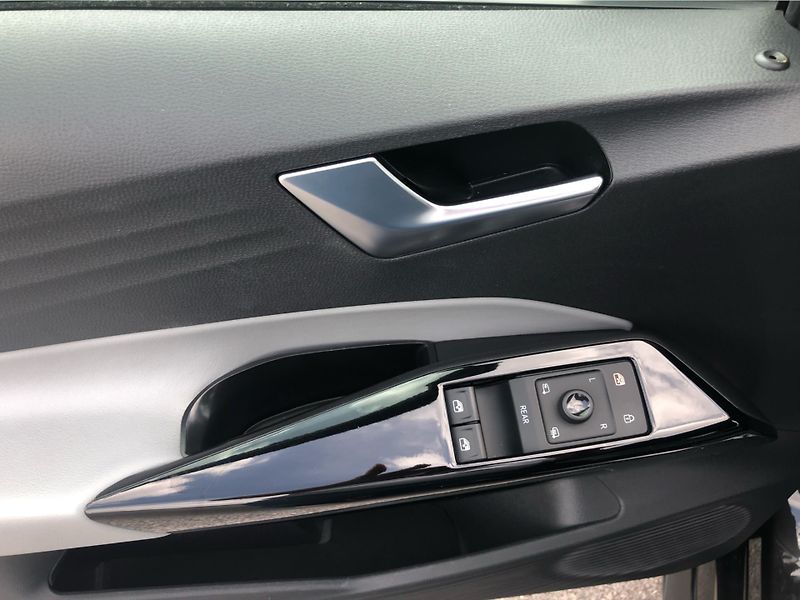 Volkswagen ID.3 Pro 58kWh, SOH 92.2% - fotka 15 z 28