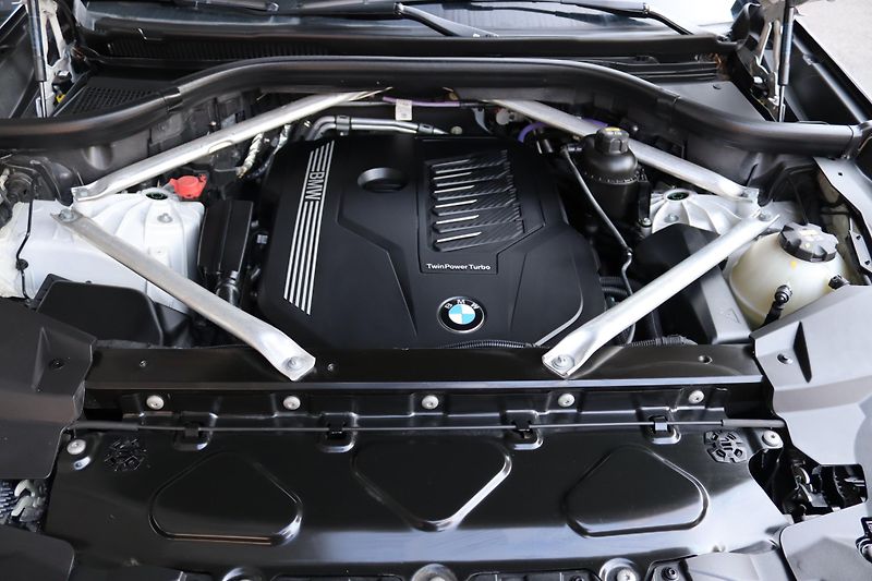 BMW X6 XDRIVE 40i G06 M-PAKET 245kW - fotka 50 z 50