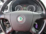 Škoda Fabia 1,4 i 16v, klima,servis,1.maj, - náhled 17