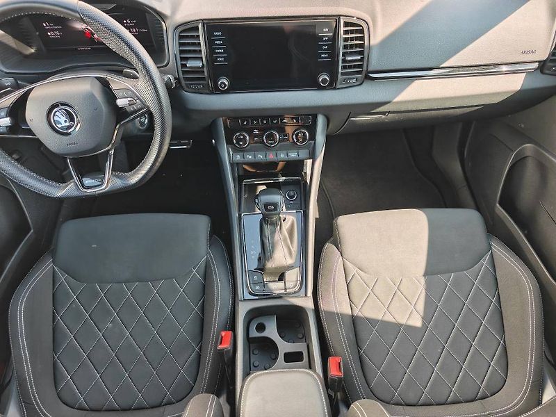 Škoda Karoq Sportline 1,5TSI - fotka 9 z 25