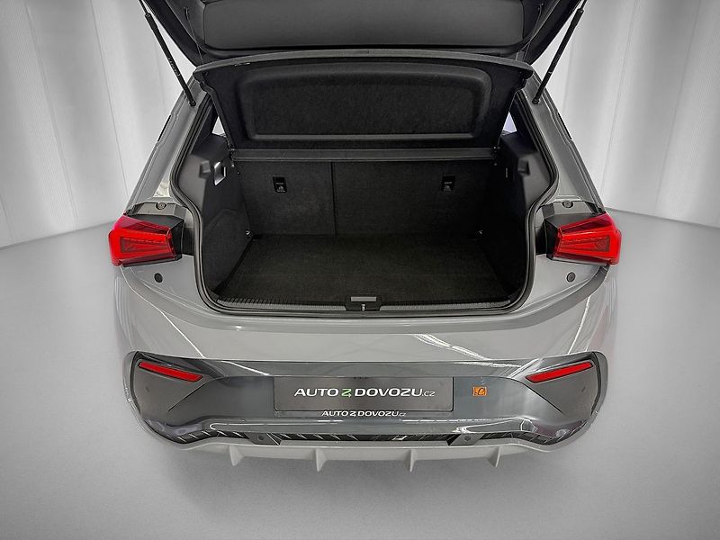 Cupra Born 150 KW / 58 KWH, ACC, LANE, FR - fotka 23 z 23