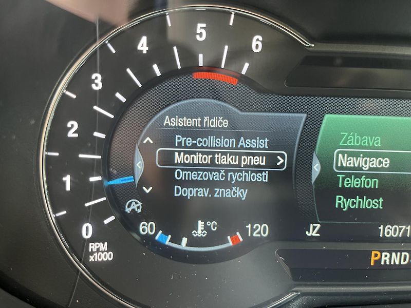 Ford Mondeo (2022) 2.0Eco 8AT*LED*KLIMA*VÝHŘEV*TZ - fotka 37 z 51
