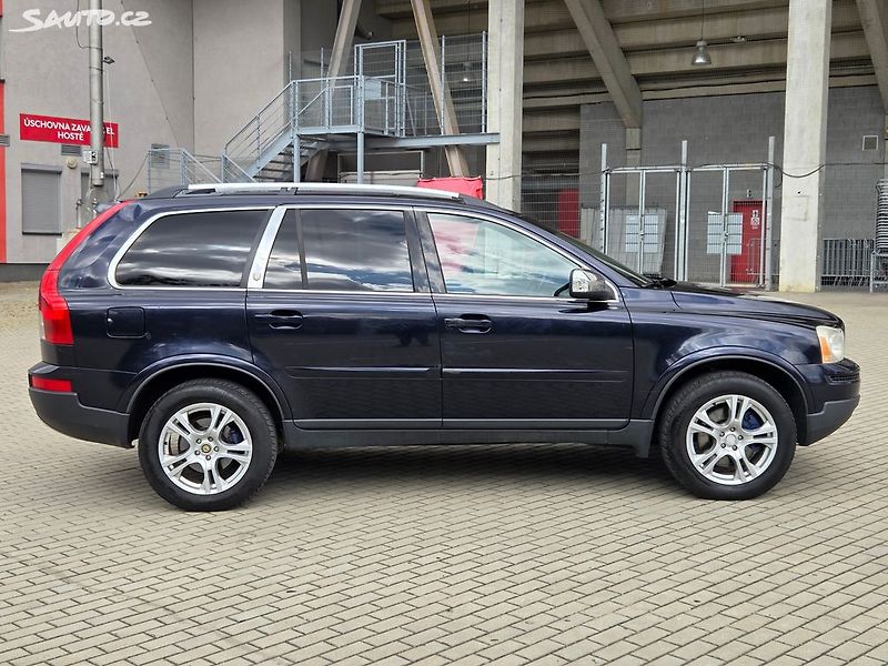 Volvo XC90 (2007) D5 136kw Inscription Nová STK - fotka 7 z 28
