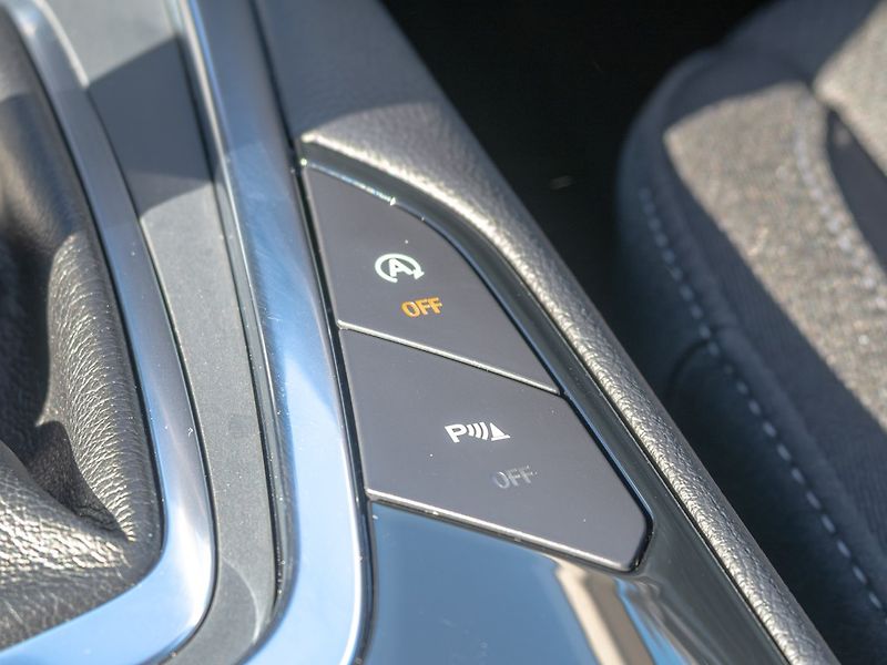Ford S-MAX (2017) ČR 2.0D 110KW 1maj – NAVIGACE - fotka 29 z 53