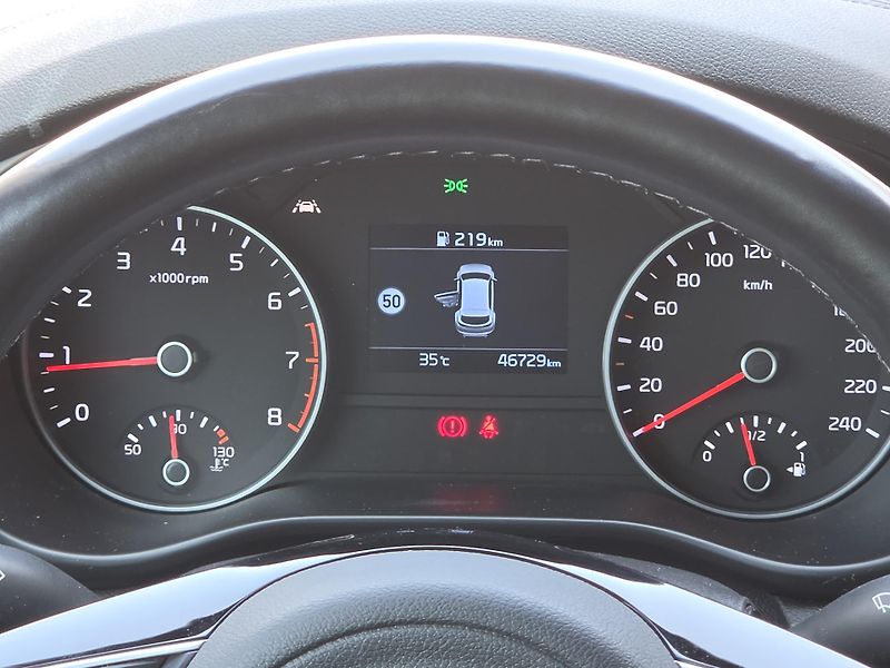 Kia Sportage (2021) 1,6TGDI 130kW man - fotka 13 z 16