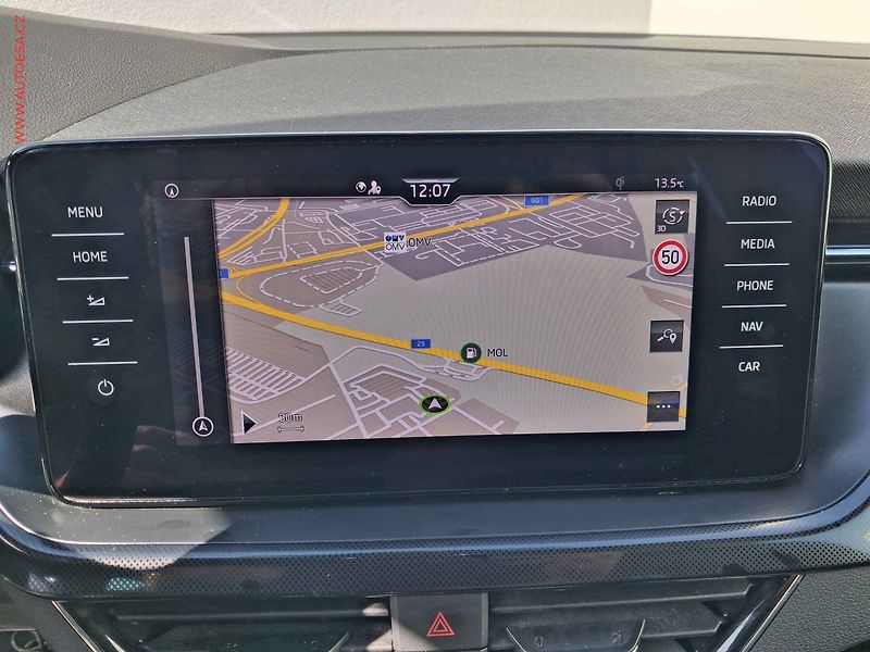 Škoda Kamiq (2020) 1.6TDi, 1.maj, Style - fotka 15 z 17