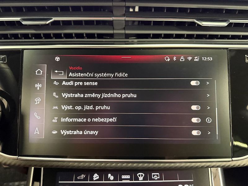 Audi Q8 55TFSi e QUATTRO S-LINE, B&O, - fotka 21 z 36