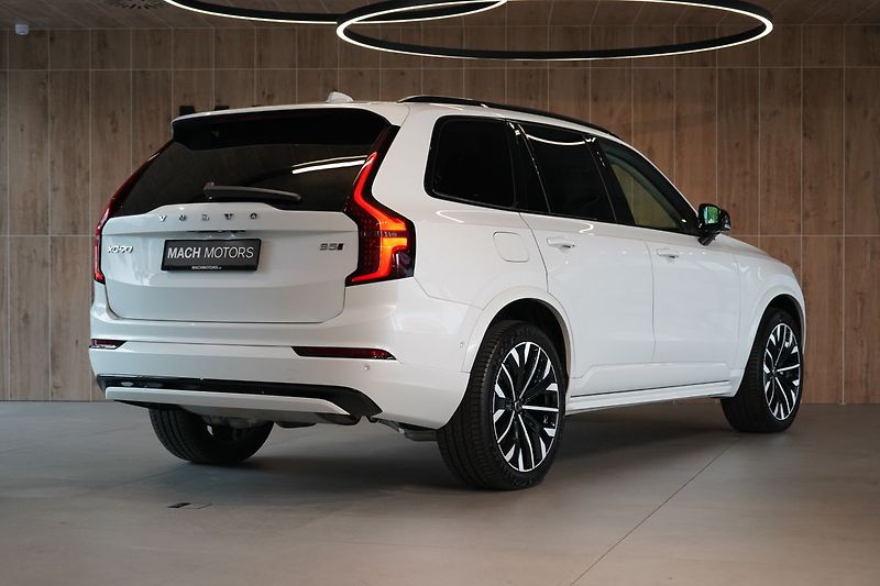 Volvo XC90 B5 PLUS Bright, Vzduch, 360° - fotka 8 z 50