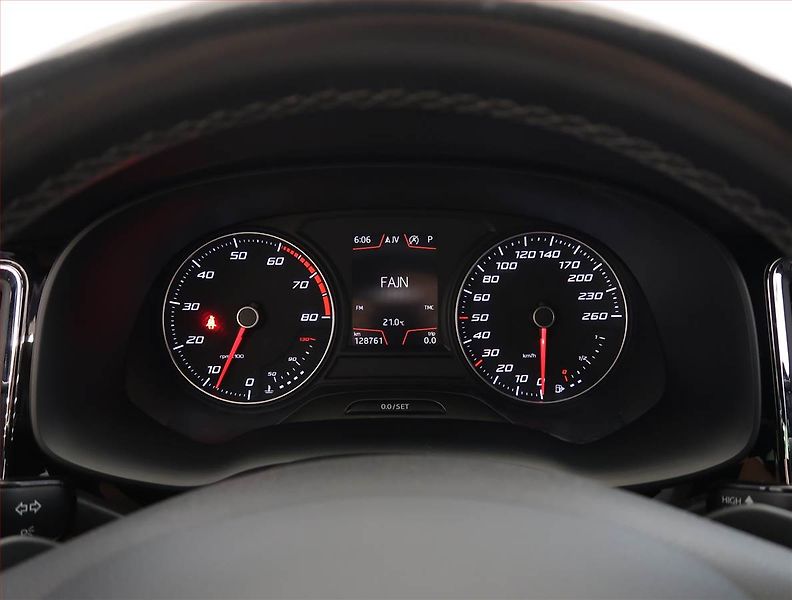 Seat Ateca (2017) Xcellence 2.0 TSI 4Drive - fotka 11 z 27