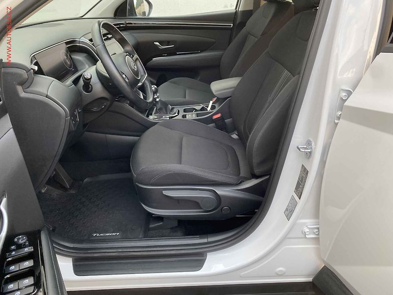 Hyundai Tucson (2023) 1.6 T-GDi, 2.maj,ČR, Smart - fotka 9 z 18