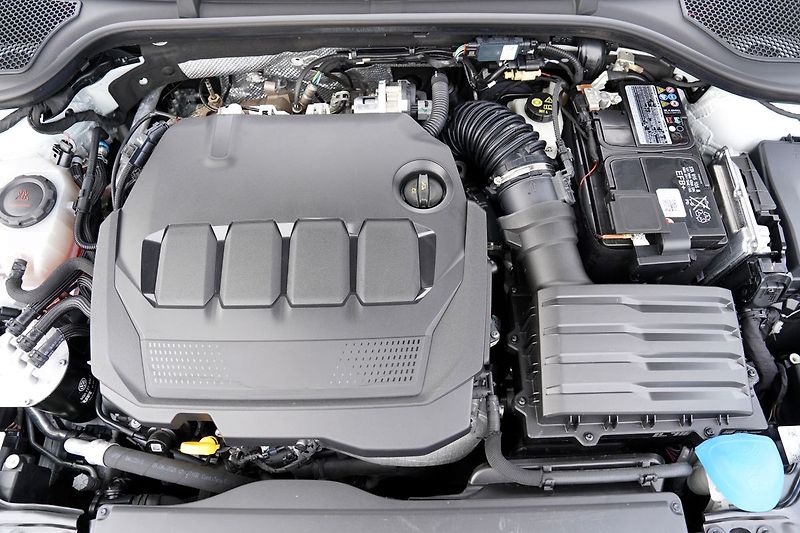 Škoda Octavia RS 2.0 TDI 4x4/147kW/DSG/ČR - fotka 10 z 45