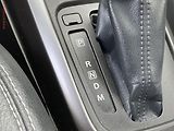Suzuki Vitara (2019) 1.4B-Jet, Style, AT, panor - náhled 14