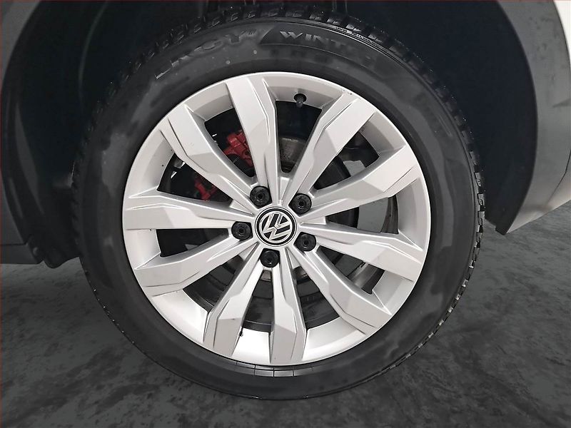 Volkswagen T-Roc (2019) Highline 1.5 TSI - fotka 15 z 16