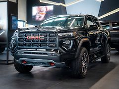 GMC Canyon (2024) 2.7 AT4 Premium HeadUp, 2Lift - fotografie inzerátu