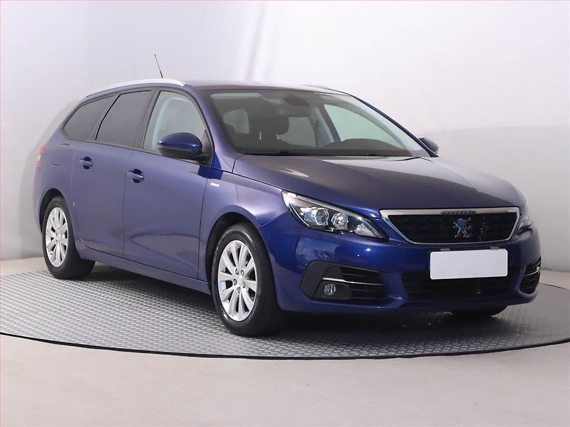 Peugeot 308 (2019) Style 1.2 PureTech, Automat - fotografie inzerátu