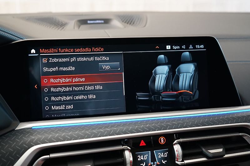 BMW X7 M50i xD, Executive Drive Pro - fotka 29 z 50