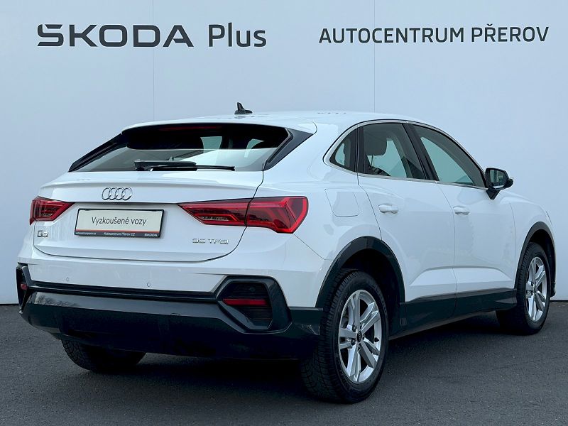Audi Q3 (2023) 35 TFSI 110kW - fotka 2 z 35