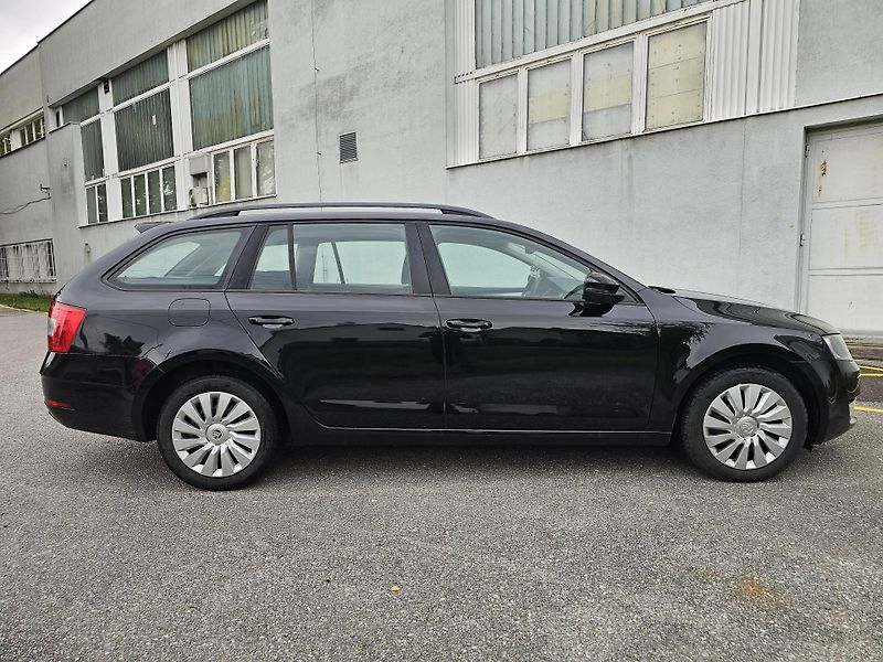 Škoda Octavia (2013) 3 2.0TDI 4x4 AMBIENTE - fotka 6 z 22