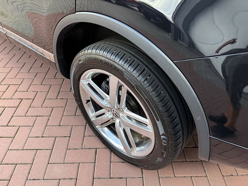 Volkswagen Touareg (2013) 3.0TDI Vzduch Navi Pano Kamera - fotka 48 z 50