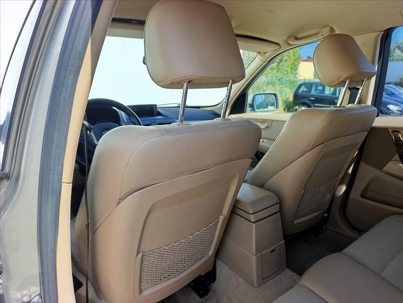 BMW X3 3,0 d aut 4x4 Kůže 1majitel ČR - fotka 22 z 36
