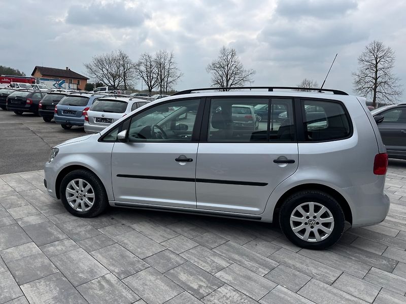 Volkswagen Touran (2012) Trendline 1.6 TDI 77kW - fotka 8 z 31