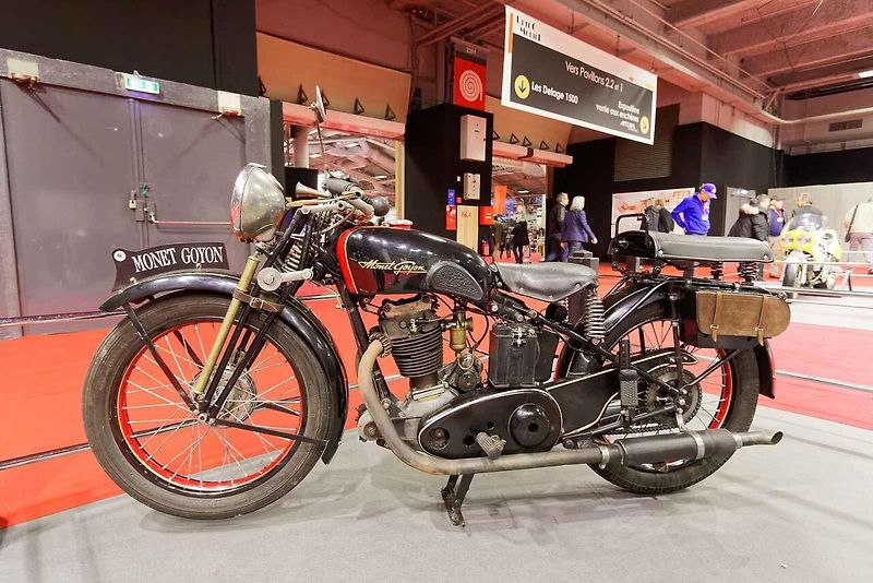 Motocykl Monet-Goyon model H z roku 1930.