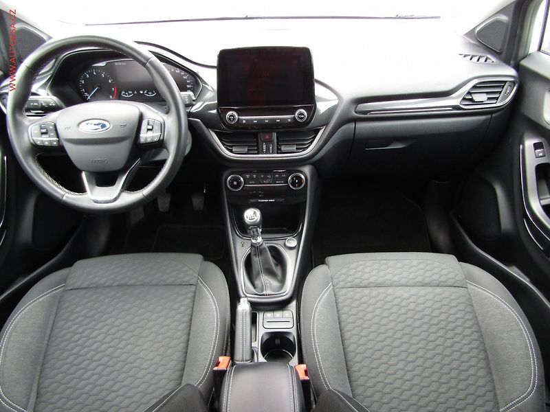Ford Puma (2021) 1.0 EB, Titanium, LED, navi - fotka 8 z 19
