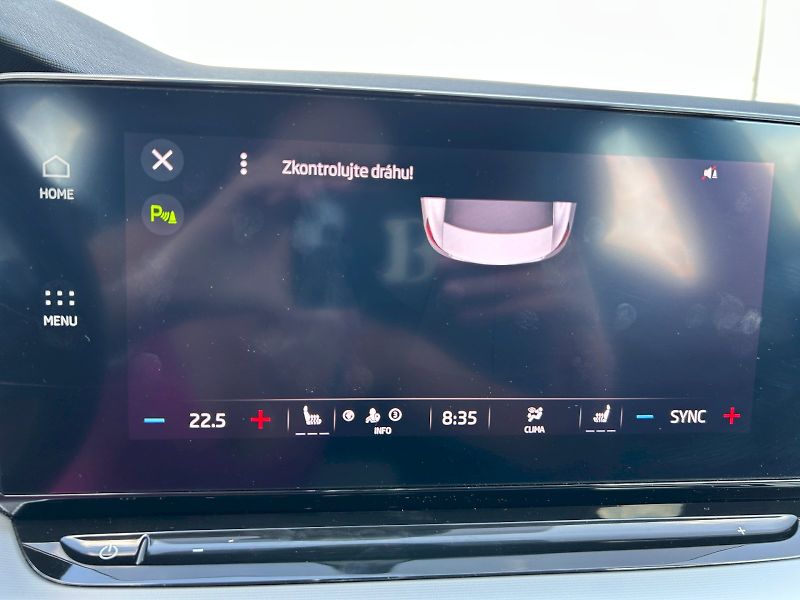 Škoda Octavia (2023) M-HEV STY TS 110/1.5 A7F - fotka 22 z 26