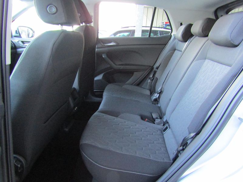 Volkswagen T-Cross People 1.0 TSI 85 kW 7DSG - fotka 24 z 30