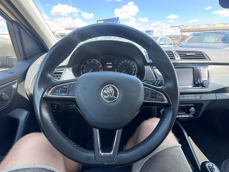 Škoda Fabia (2015) 1,2 TSI 81 KW 2. MAJ KILOMETRY - fotka 23 z 50