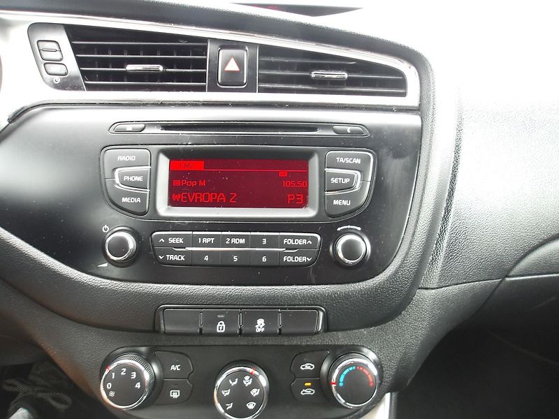 Kia Pro_Ceed 1,4CRDi 2 MÍSTA (PICK-UP) - fotka 17 z 27