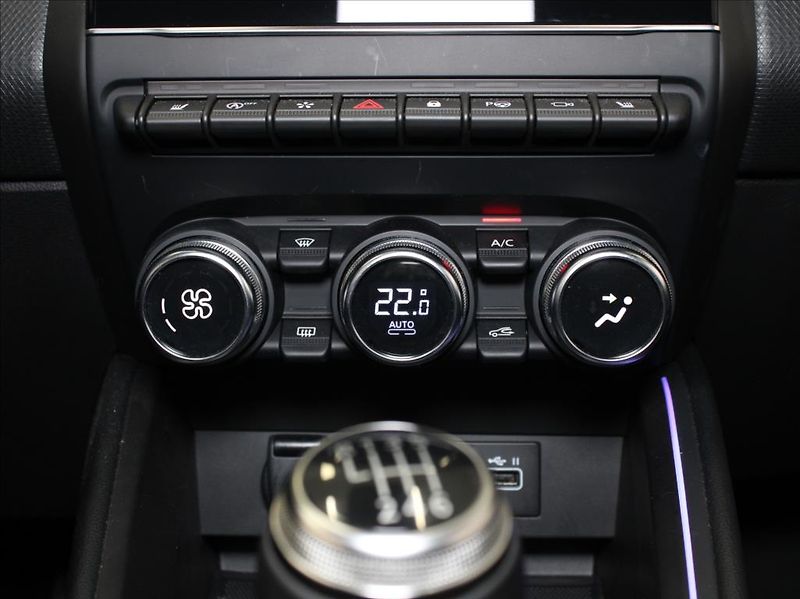 Mitsubishi Colt 1,0 MPI-T Instyle 12tkm. ČR - fotka 16 z 26