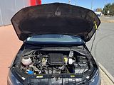 Škoda Fabia 1.0 MPi 55 kW - náhled 25
