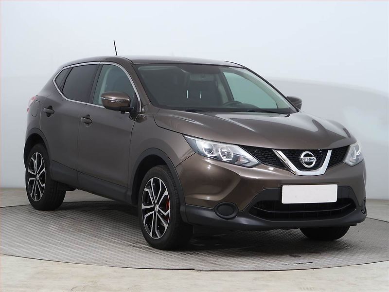 Nissan Qashqai (2017) Comfort 1.2 DIG-T, Serv.kniha - fotografie inzerátu