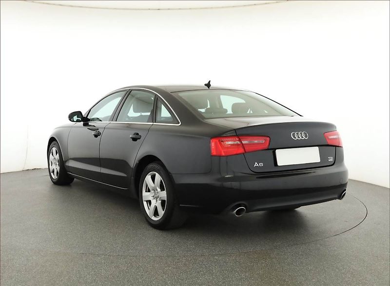 Audi A6 (2011) 3.0 TDI, 4X4, Automat, Navi - fotka 4 z 20