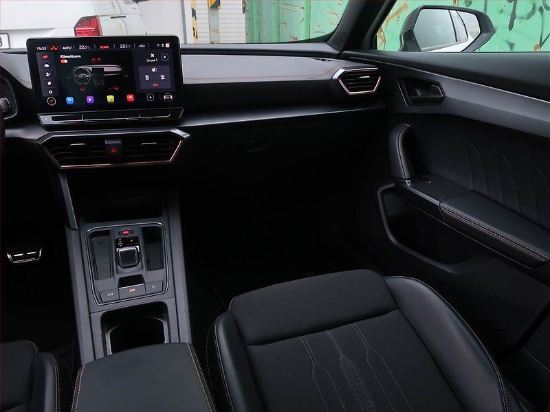 Cupra Formentor (2023) 2.0 TSI VZ - fotka 8 z 18