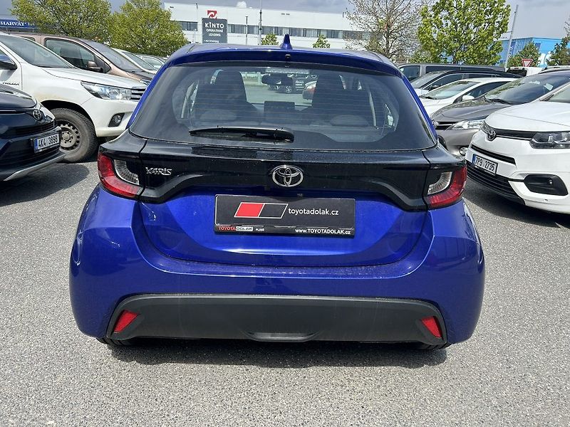 Toyota Yaris 1.5 Hybrid ODBĚR ihned - fotka 5 z 27