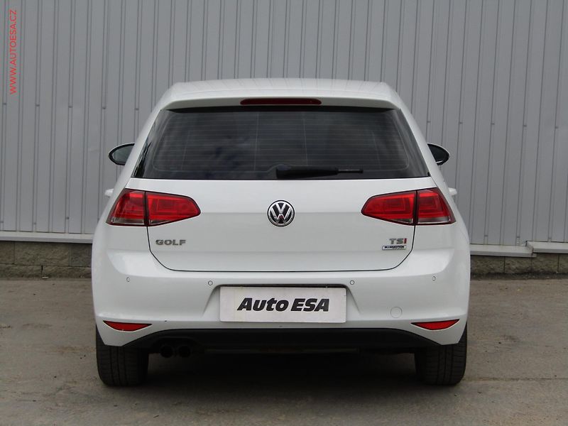Volkswagen Golf (2016) 1.4TSI, ČR - fotka 5 z 17