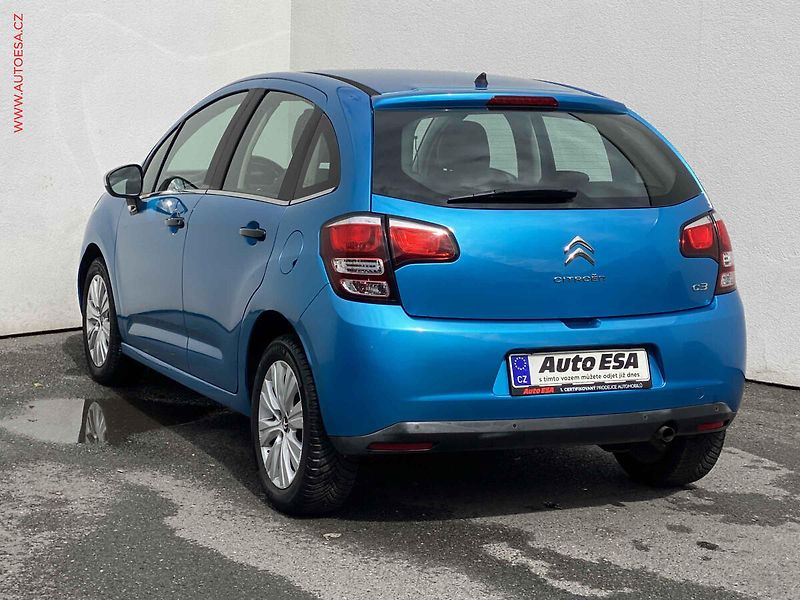 Citroën C3 (2016) 1.2 PT, Feel, park. čidla - fotka 6 z 13