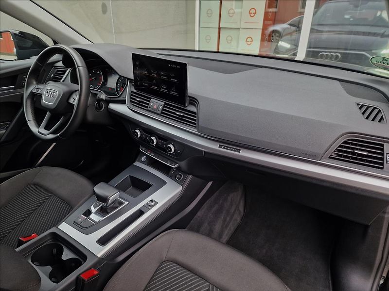 Audi Q5 40 TDI Quattro S Tronic,1.Maj - fotka 13 z 50