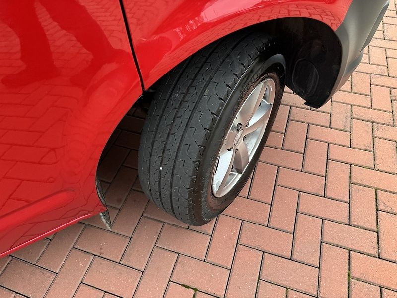 Volkswagen Transporter (2017) 2.0TDi Klima Servis VW - fotka 43 z 46