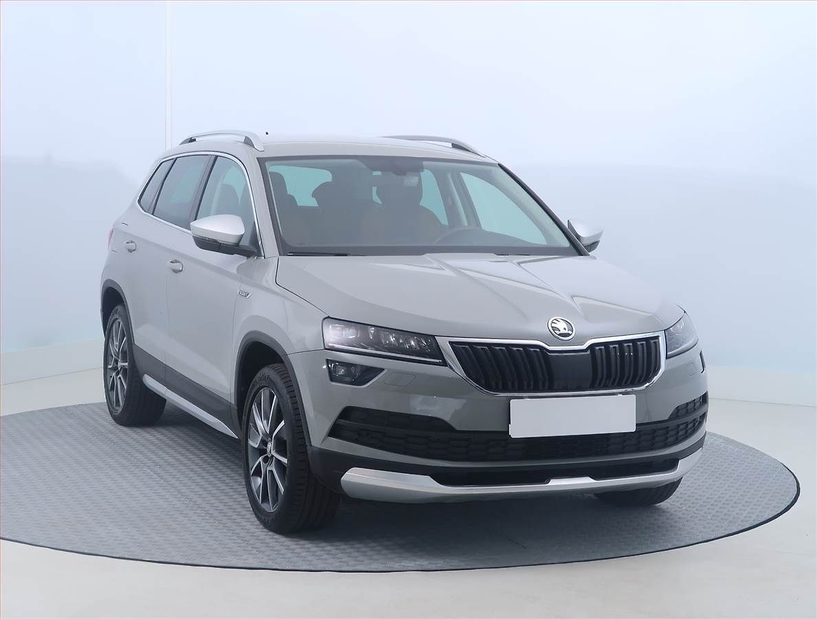 Škoda Karoq Scout 1.5 TSI 4x4